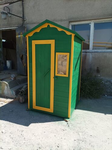 туалет домашний: Уличный туалет.
Туалет деревянный