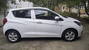 Chevrolet: Chevrolet Spark: 2017 г., 0.1 л, Вариатор, Бензин, Хэтчбэк — 2
