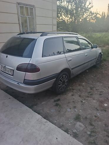 d 4d: Toyota Avensis: 2000 г., 2 л, Механика, Дизель, Универсал — 2