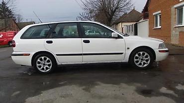 Kompletan auto u delovima: VOLVO V40 1,9 2001G 85KW ŠTOPOVI AMORTIZERI LIMARIJA | Prodaja u — 1