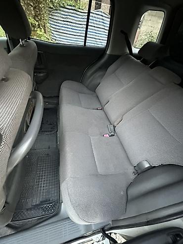 Toyota: Toyota Raum: 2004 г., 1.5 л, Автомат, Бензин, Минивэн — 8
