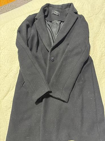 Dəstlər, kostyumlar: Coxsu amerikadan alinib . Hamsi cox yaxwi veziyyetdedir. Her biri 1. 2 — 26