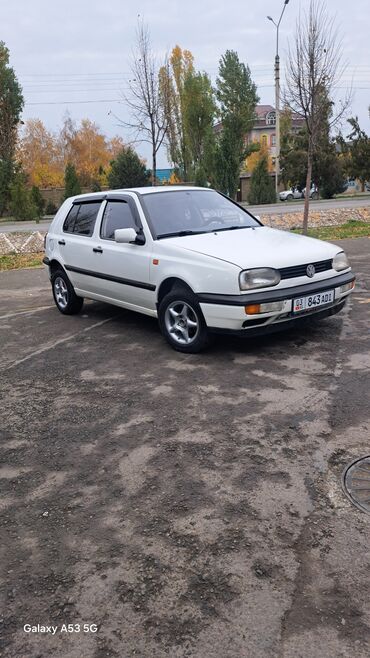 Volkswagen: Volkswagen Golf: 1993 г., 1.8 л, Механика, Бензин, Хэтчбэк