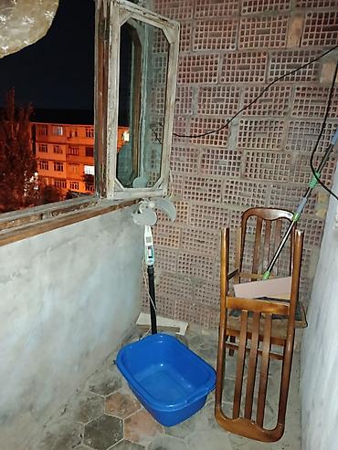 Otaqların uzunmüddətli kirayəsi: Salam Sumqayıt 11 mikrorayon ərazisində menzil köhnə tikilən bina 5 — 9