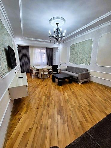 İcarəyə verilir 2 otaqlı yeni tikili 115 m², 8 Noyabr m. 1 300 AZN/ay