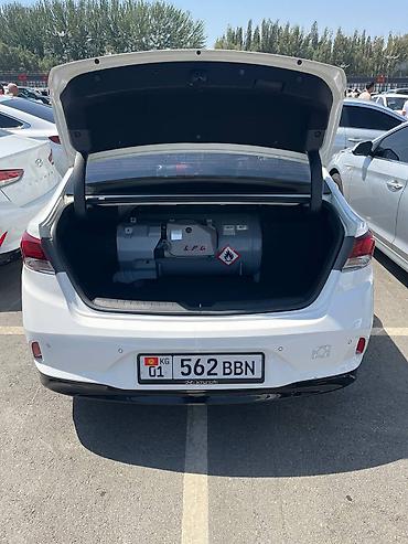 sprinter bazar: Hyundai Sonata: 2021 г., Автомат, Газ, Седан — 4