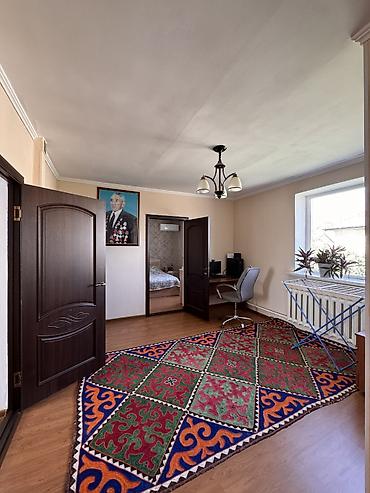 Продажа коттеджей и домов: 5 комнат, 140 м², 5 соток, Бишкек, Кок-Жар ж/м Агентство недвижимости at lalafo.kg — 19 Продажа коттеджей и домов: 5 комнат, 140 м², 5 соток, Бишкек, Кок-Жар ж/м Агентство недвижимости — 19