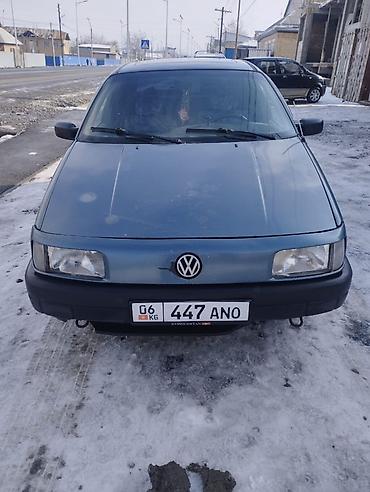 Volkswagen: Volkswagen Passat: 1990 г., 1.8 л, Седан — 4