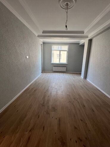 Ofislər: Məmmədli, 3 otaqlı, Yeni tikili, m. 28 may, 108 kv. m