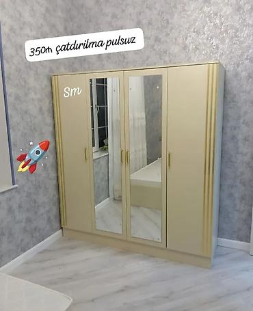 Dolablar: Dörd qapılı paltar şkafı – güzgülü model - Rəng: krem-bej tonlarında — 1