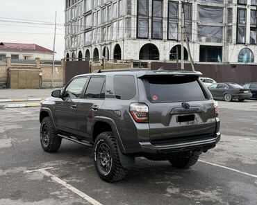 Toyota: Toyota 4Runner: 2019 г., 4 л, Автомат, Бензин, Внедорожник at lalafo.kg — 7 Toyota: Toyota 4Runner: 2019 г., 4 л, Автомат, Бензин, Внедорожник — 7