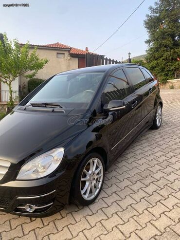 Mercedes-Benz: Mercedes-Benz B 180: 1.7 l. | 2009 έ. Χάτσμπακ — 2