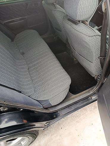 Toyota: Toyota Carina E: 1996 г., 1.8 л, Механика, Бензин, Седан — 4