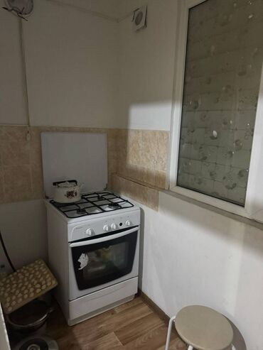 кв здаю тунгуч мкр: 1 комната, 35 м², 106 серия, 1 этаж, Евроремонт