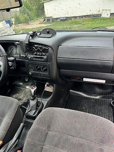 фольскваген венто: Volkswagen Vento: 1994 г., 1.8 л, Механика, Бензин, Седан — 8