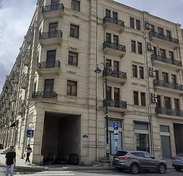 ev menzil: Maklerlər narahatcilig yaradmasın Az.Dramma. Beşmərtəbənın özündə — 9