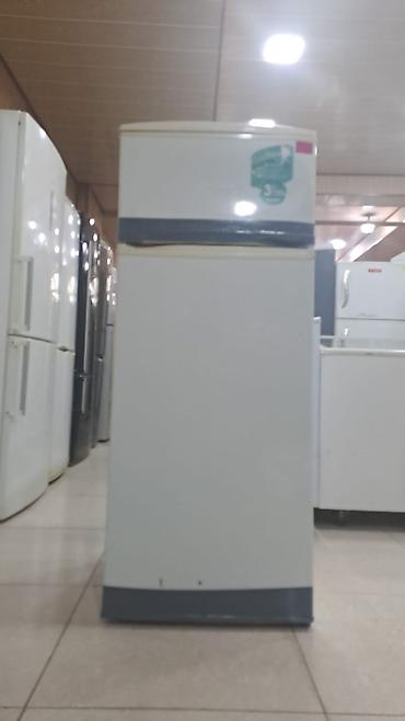 radiator satisi: İki qapılı soyuducu - Yuxarıda ayrıca dondurucu bölmə - Aşağıda əsas — 2