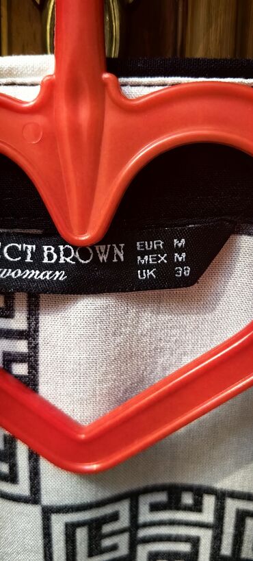 Köynək və bluzalar: Brend: Perfect Brown (Woman) Bədən ölçüsü: EUR M / MEX M / UK 38 — 13