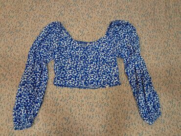 Bluze: Prodaja novih ženskih stvari‼️(S-XL)
cene od 300 do 700 dinara — 1