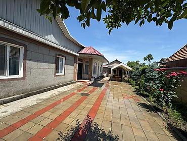 коттеджы: 6 комнат, 150 м², 4 соток, Бишкек, Собственник — 10