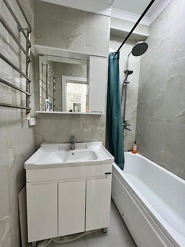 Продажа квартир: 2 комнаты, 64 м², Асанбай мкр Элитка, 3 этаж, Евроремонт — 12