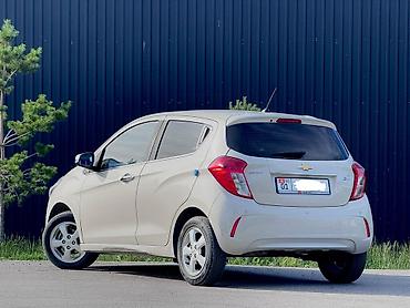Chevrolet: Chevrolet Spark: 2017 г., 1 л, Вариатор, Бензин, Хэтчбэк — 3