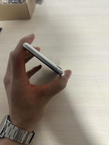 Apple iPhone: IPhone Xs, Б/у, 64 ГБ, White Titanium, Защитное стекло, 86 % — 9