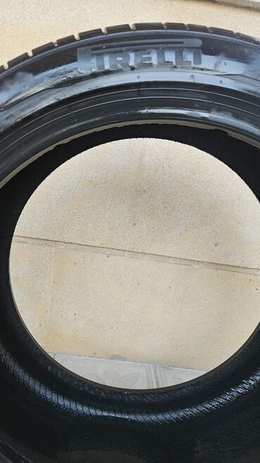 диски amg r18: Şin Pirelli 315 / 35 / R 21
