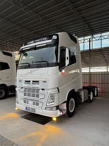 круглый: Тягач, Volvo, 2019 г., Без прицепа — 1