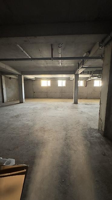 ташкентский: Продажа офисов 700 м², Без ремонта, Многоэтажное здание, Цокольный этаж этаж — 4
