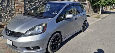 химия для автомоек: Honda Fit: 2012 г., 1.5 л, Автоматтык, Бензин, Хетчбек