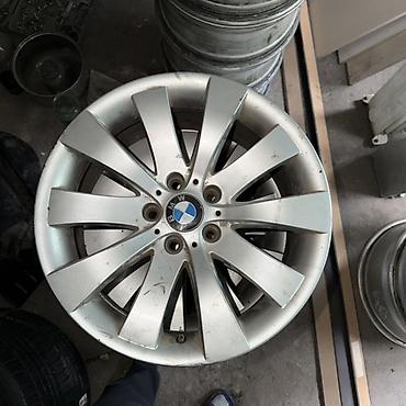 a4 b7: Литой диск BMW - Оригинальный литой диск BMW с фирменным колпачком. - — 1