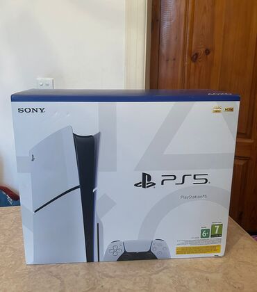 playstation 4 qiymeti irshad: Bugune tecili 1000 azn satilir ps 5 slim alan udar