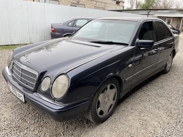 грузовой мерс сапог: Mercedes-Benz E 240: 1998 г., 2.4 л, Автомат, Бензин, Седан