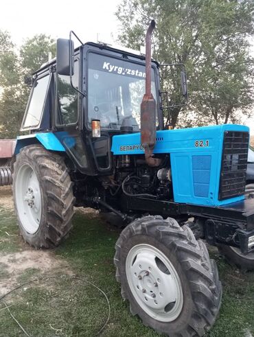 Тракторы МТЗ (Беларус): Продается МТЗ 82, полностью рабочий, новая передняя резина, задняя — 2