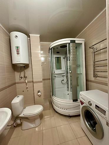 Продажа квартир: 2 комнаты, 76 м², 4 мкр 6 этаж — 7