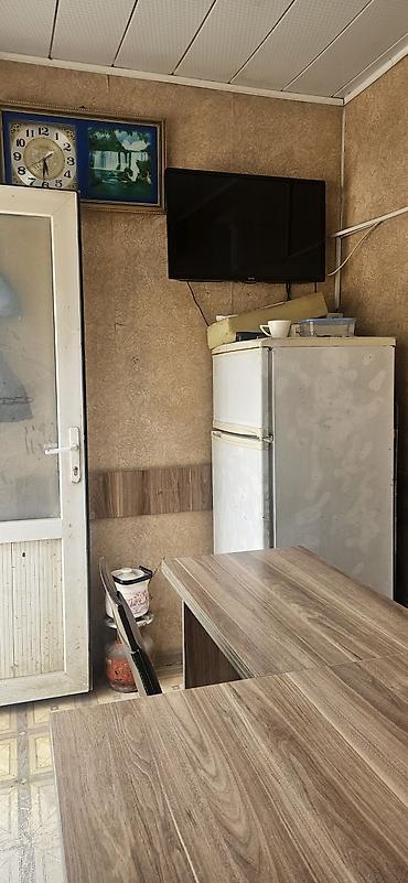 Будки, киоски: Satılır: Daşınan (mobil) kiosq/boks – ofis və ya kiçik satış məntəqəsi — 4