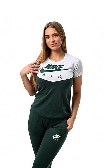 guess rsd: Ženski komplet Nike Air – majica kratkih rukava i donji deo trenerke — 1