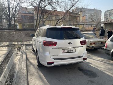 Kia: Kia Carnival: 2019 г., 2.2 л, Автомат, Дизель, Минивэн — 15