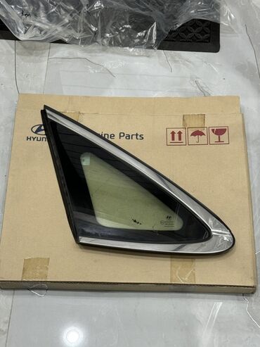 Şüşələr: Sol arxa, Hyundai Sonata, 2021 il, ABŞ