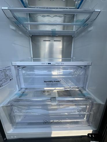 вертикальные морозильники бишкек: Холодильник Samsung с нижней морозильной камерой, серый металл — 5