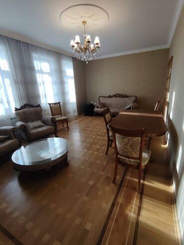 Uzunmüddətli kirayə mənzillər: Memar Əcəmi metrosuna əyaq ilə 3 dəqiqə məsafədə 16 mərtəbəli binanın — 2