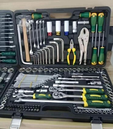 набор ключей: Peşəkar alət dəsti – möhkəm plastik baqajda tam komplekt