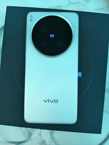 Уюлдук телефондор жана аксессуарлар: Vivo X200 Ultra, Колдонулган, 512 ГБ, түсү - Ак, 2 SIM — 1