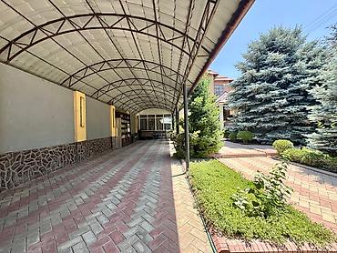 Продажа коттеджей и домов: 🔥 Трёхуровневый особняк премиум-класса в сердце Бишкека — ул — 3