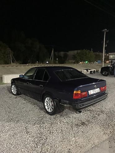 w124 400e: BMW 5 series: 1991 г., Седан — 3