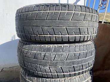 r17 26565: Шины 225 / 65 / R 17, Зима, Б/у, Комплект, Внедорожные (АТ/МТ), Япония, Yokohama — 2