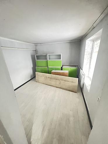 Долгосрочная аренда домов: Ж/м Бакай-ата — сдаются 1) 3-комнатное жильё - Внутри: вода — 3