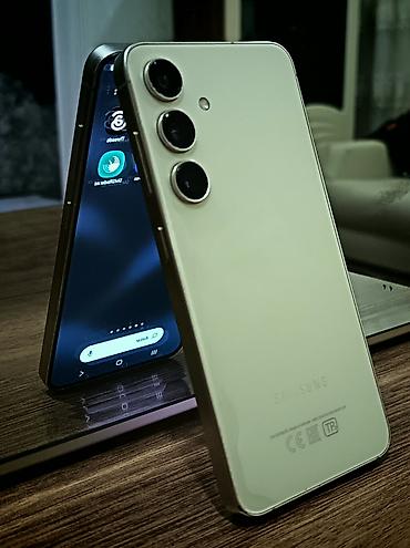 galaxy s10 e: Samsung Galaxy S24, 128 GB, rəng - Bej, Simsiz şarj — 4