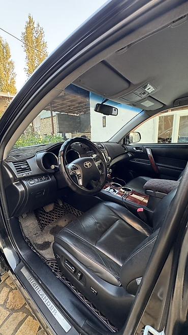 Toyota Highlander: 2011 г., 3.5 л, Автомат, Бензин, Кроссовер at lalafo.kg — 6 Toyota Highlander: 2011 г., 3.5 л, Автомат, Бензин, Кроссовер — 6